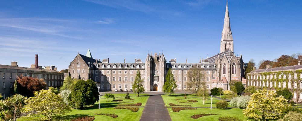 Choose to Study in Ireland